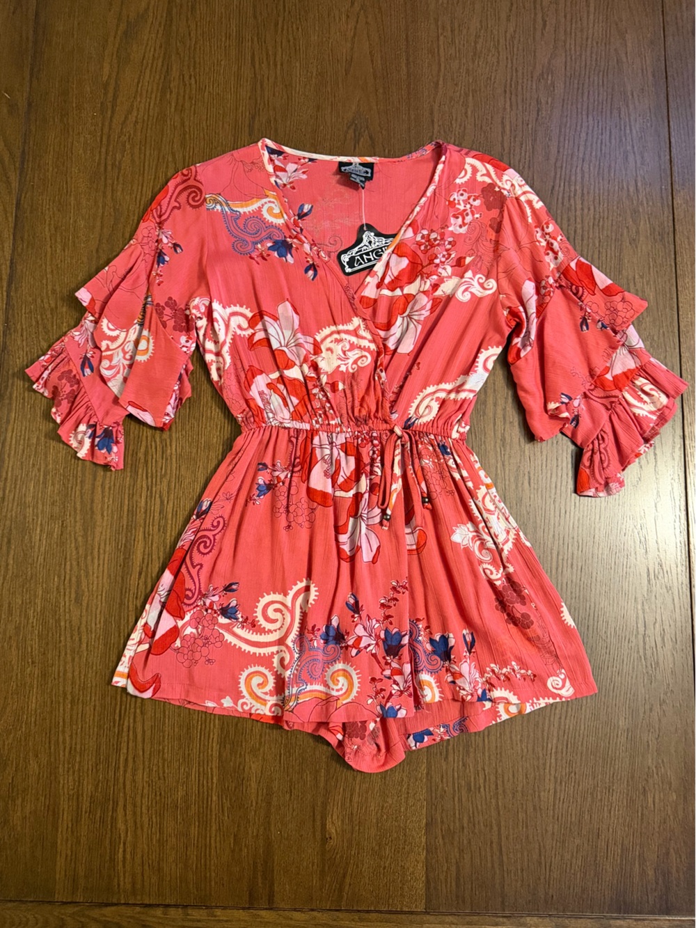 NWT Angie Coral Pink Floral Print Short Sleeve Romper